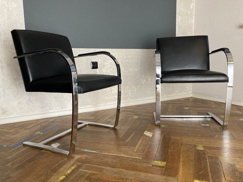 Knoll brno chair a - brno,