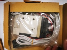 Smc EZM131HF-K5L-E15L-Q