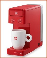 illy Y3.3 macchina
