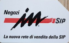 USATA MAGNET GOLDEN 352 (C&C 2391) AG 218 NEGOZI INSIP 15.000 LIRE LA NUOVA RETE