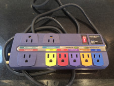Monster Power AV800 Surge Protector Outlet 8 Prese Perfette Condizioni Funzionante