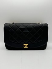 Borsa a tracolla vintage CHANEL Diana nera oro ferramenta pelle di agnello