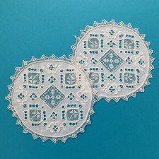 2 centrini vintage rotondi