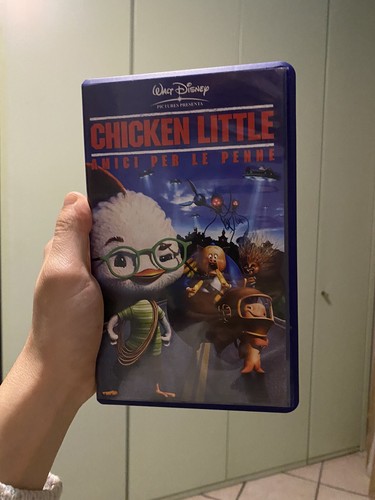 Chicken little amici per - little,