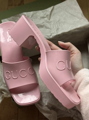Flipflips gucci - ,