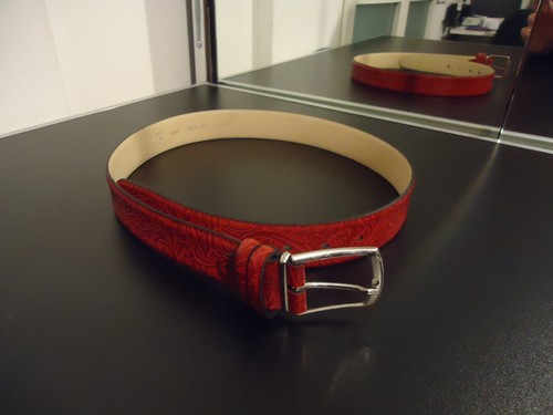 Cintura rossa con - , fiori