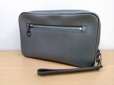 LOUIS VUITTON Neo Pavel M32684