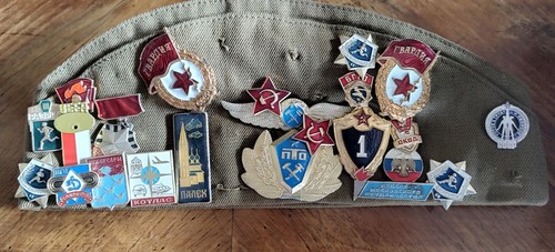 Basco militare sovietico russo