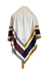 AS10# Sciarpa di seta Yves