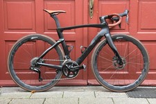 Pinarello Dogma F Disc 2023