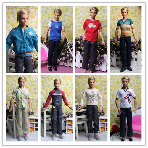 Set vestiti belli alla - set, di