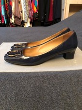 SALVATORE FERRAGAMO LUSSO BALLERINE DARK BLU PATENT 8,5 C US 38,5 EU 5,5 UK