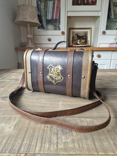 Harry potter hogwarts - harry,