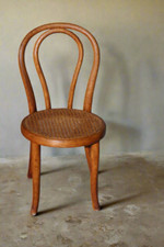 Antica sedia a sdraio in canna