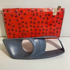 RIGHT GRILLE BUMPER SEAT FOG