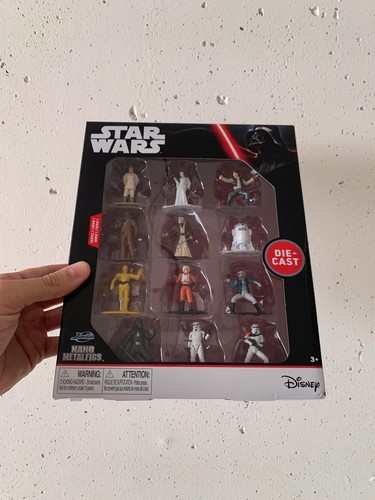 Star wars mini figurine - 12,