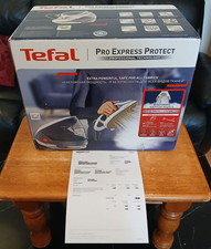 Tefal ProExpress GV9224 Protect Generatore di Vapore Ferro da Stiro 7,5 Bar 1,8L Blu e Bianco