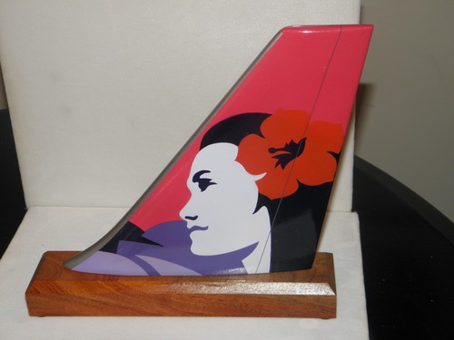 Hawaiian airlines model wood - hawaiian,