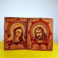 coppia di quadri religiosi intagliati nel legno, madonna e gesù