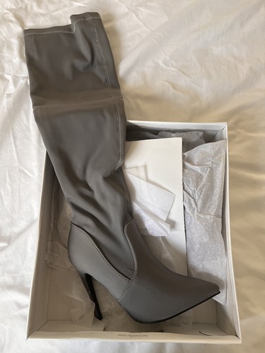 Stivali stiletto alti sopra - , il