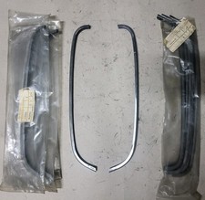 Coppia Modanature Profili Serbatoio Crom Piaggio Bravo Prima Serie 142349-142350