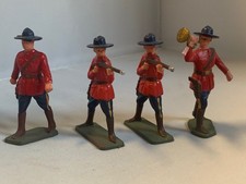 Starlux: Red Jackets
