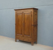 Armadio stipo due ante in legno di pioppo con cassetto, '800 - L 147 cm!