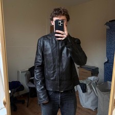 Giacca di pelle nera media