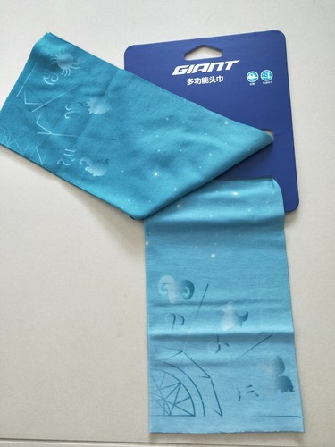 Foulard gigante 2021 design - gigante,