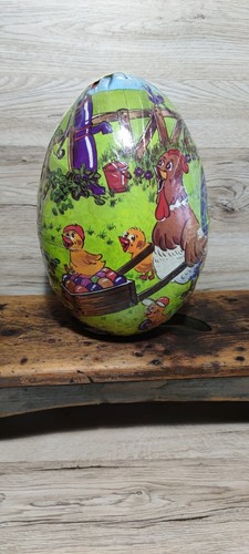 Vecchio uovo pasqua in - vecchio, di