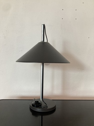 Rare table lamp artemide - table,