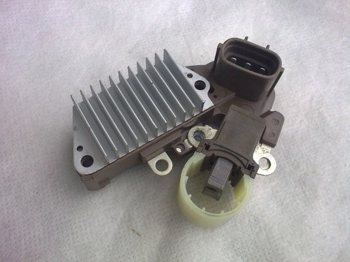 Regolatore alternatore - alternatore, e