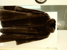 pelliccia usata di castorino rasato