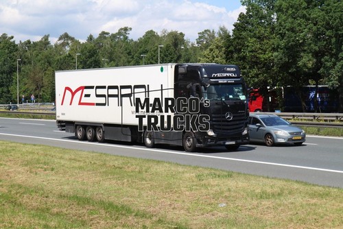 Foto camion mercedes benz - foto, mercedes-benz