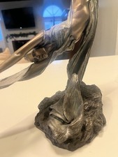 Scultura Michael Talbot “Mia