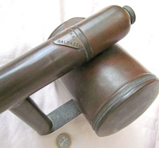 Antico spruzzatore insetticida