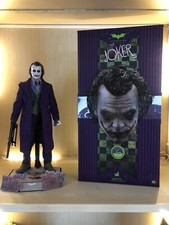 HOT TOYS QS010 THE JOKER BATMAN THE DARK KNIGHT SCALA 1/4 action figure completo