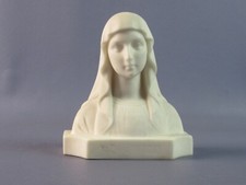Madonna scultura in marmo Carrara color bianco soprammobile vintage anni ‘70