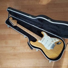 Chitarra Fender Japan