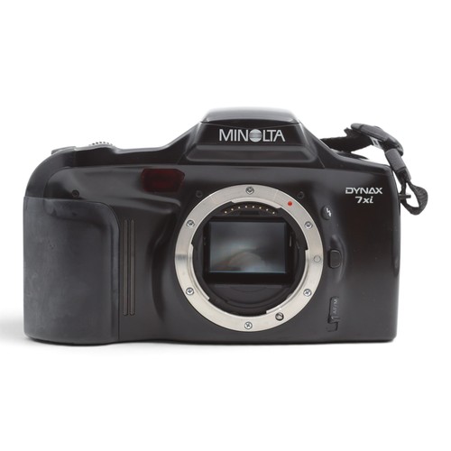 Minolta dynax 7xi - dynax,