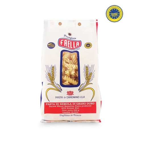 Fusilli pasta di - fusilli,