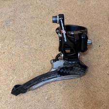 Deragliatore anteriore