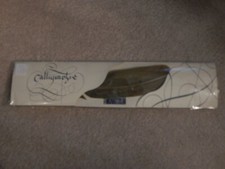 Penna calligrafica in piuma di