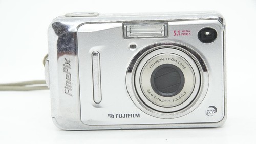 Fotocamera digitale compatta