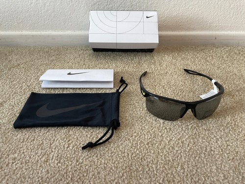 Occhiali sole uomo - da, nike