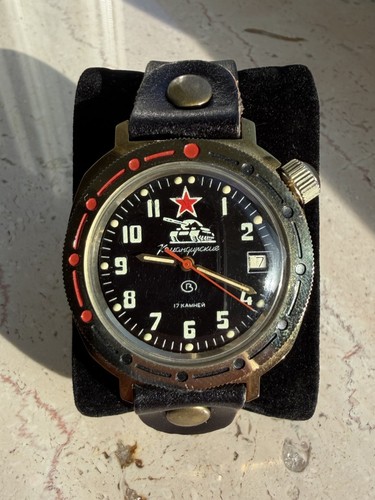 Vostok komandirskie - un,