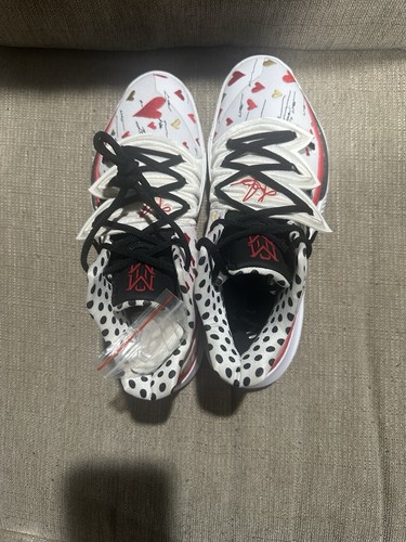 Nike sneakerroom kyrie i - nike,