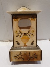 Antico tempietto in marmi commessi