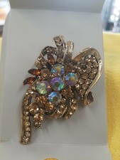 Spilla Corani nuova colore