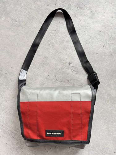Freitag dexter n logo - dexter,